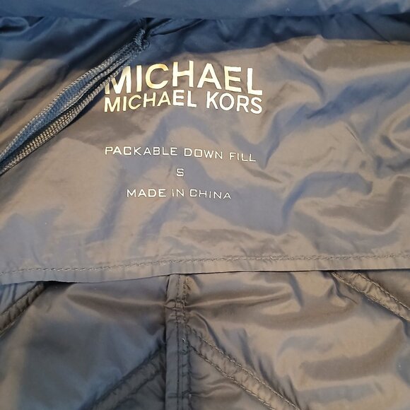 Michael Kors Packable Down Navy Puffer Jacket, Size Small - Picture 4 of 8